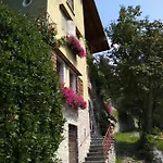 Casa Caravino *