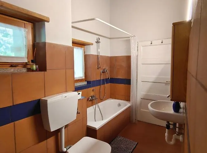 Casa Caravino فارينا